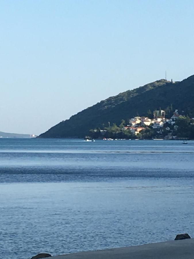 Solar Apartments Herceg Novi Buitenkant foto