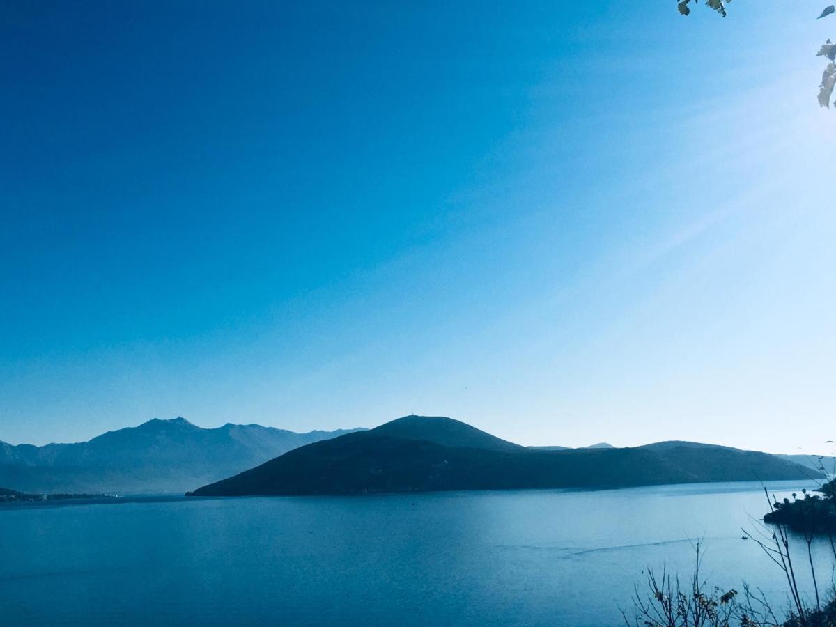 Solar Apartments Herceg Novi Buitenkant foto