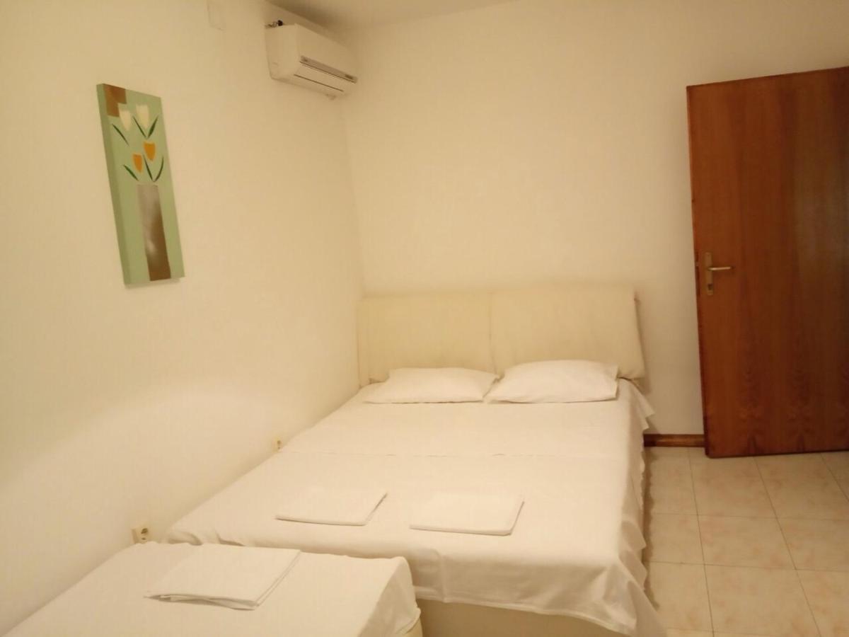 Solar Apartments Herceg Novi Buitenkant foto