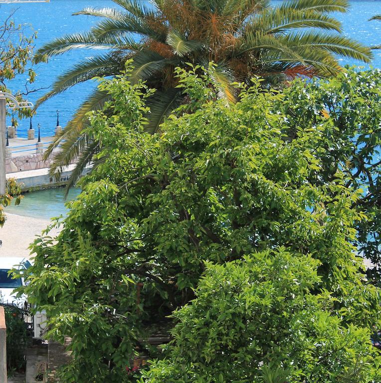 Solar Apartments Herceg Novi Kamer foto